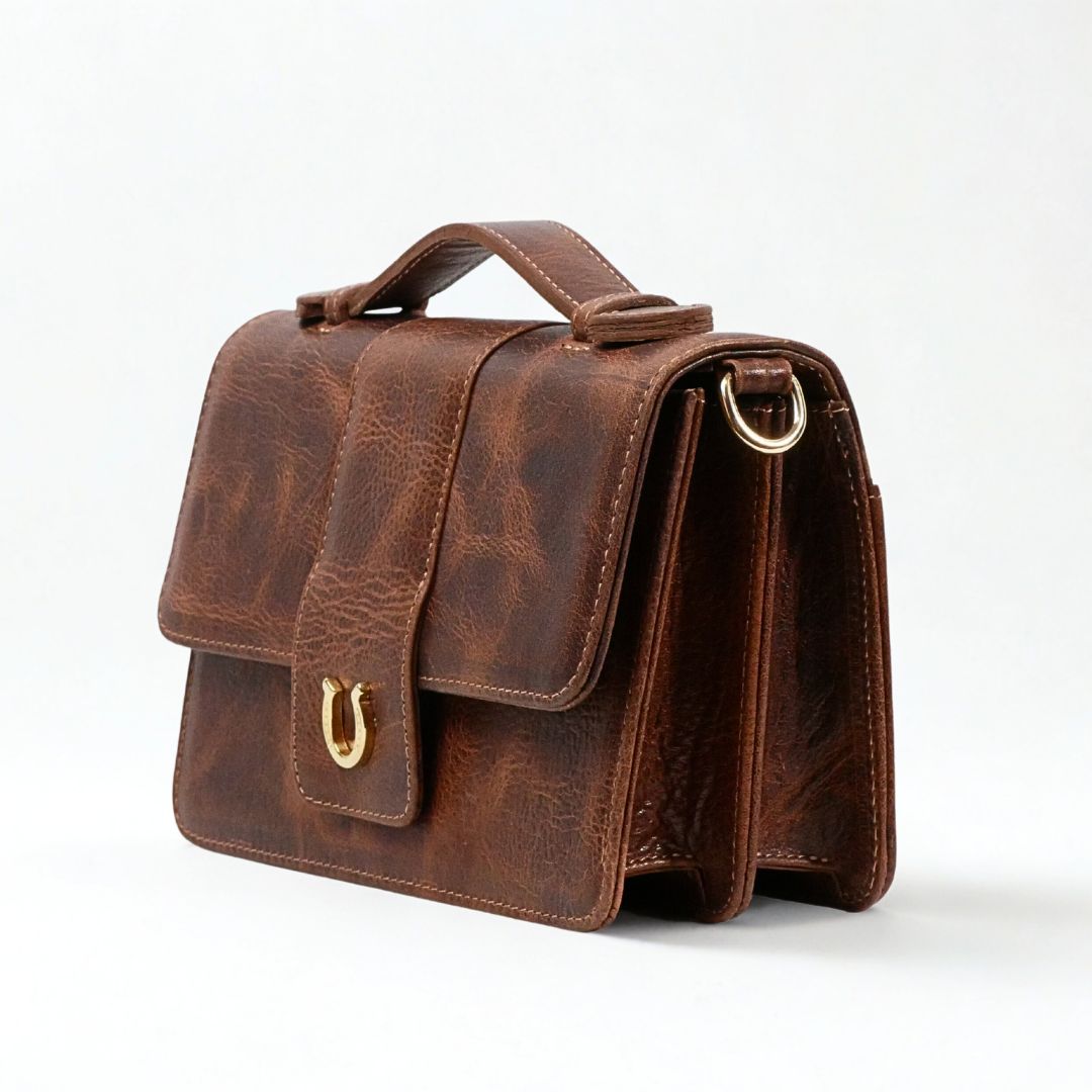 Picciao + Cardholder
